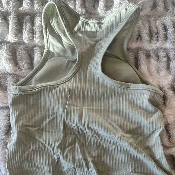 Lululemon Tank - Picture 1 of 1